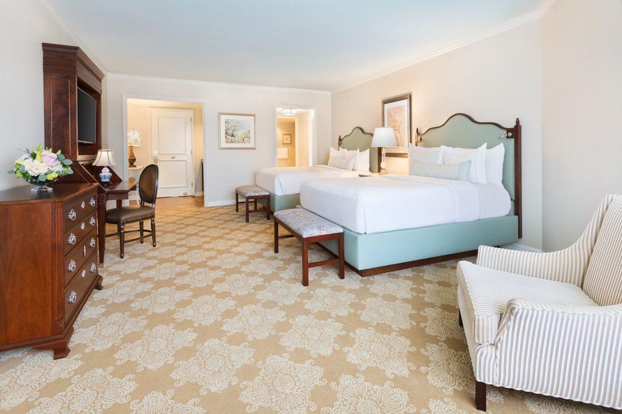 The Windsor Court Hotel New Orleans Bagian luar foto