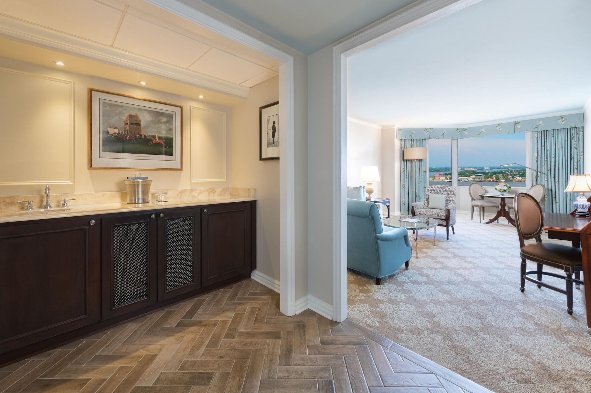 The Windsor Court Hotel New Orleans Bagian luar foto