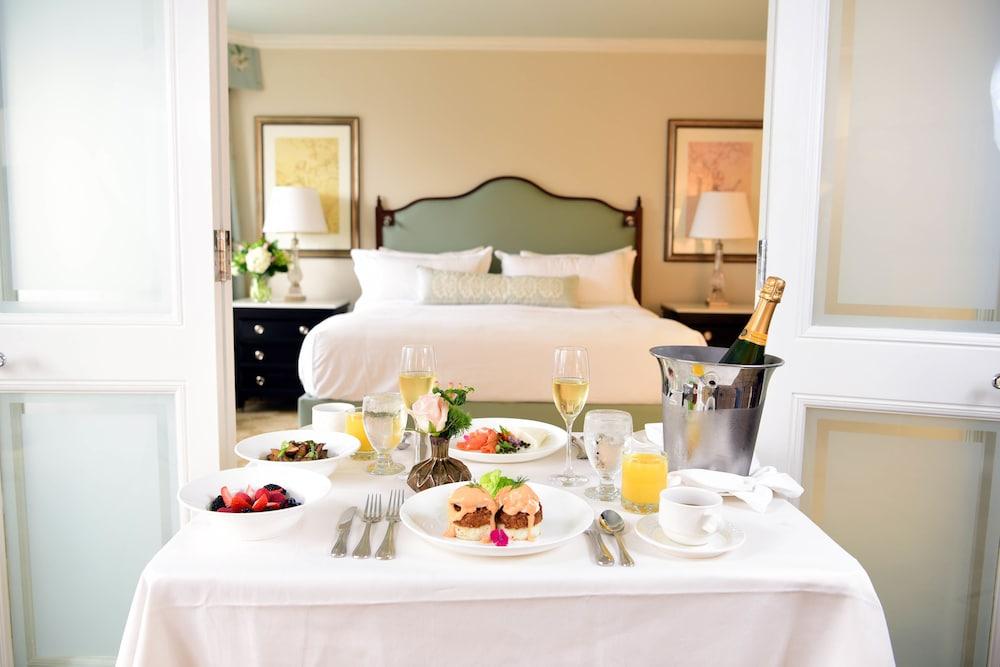 The Windsor Court Hotel New Orleans Bagian luar foto