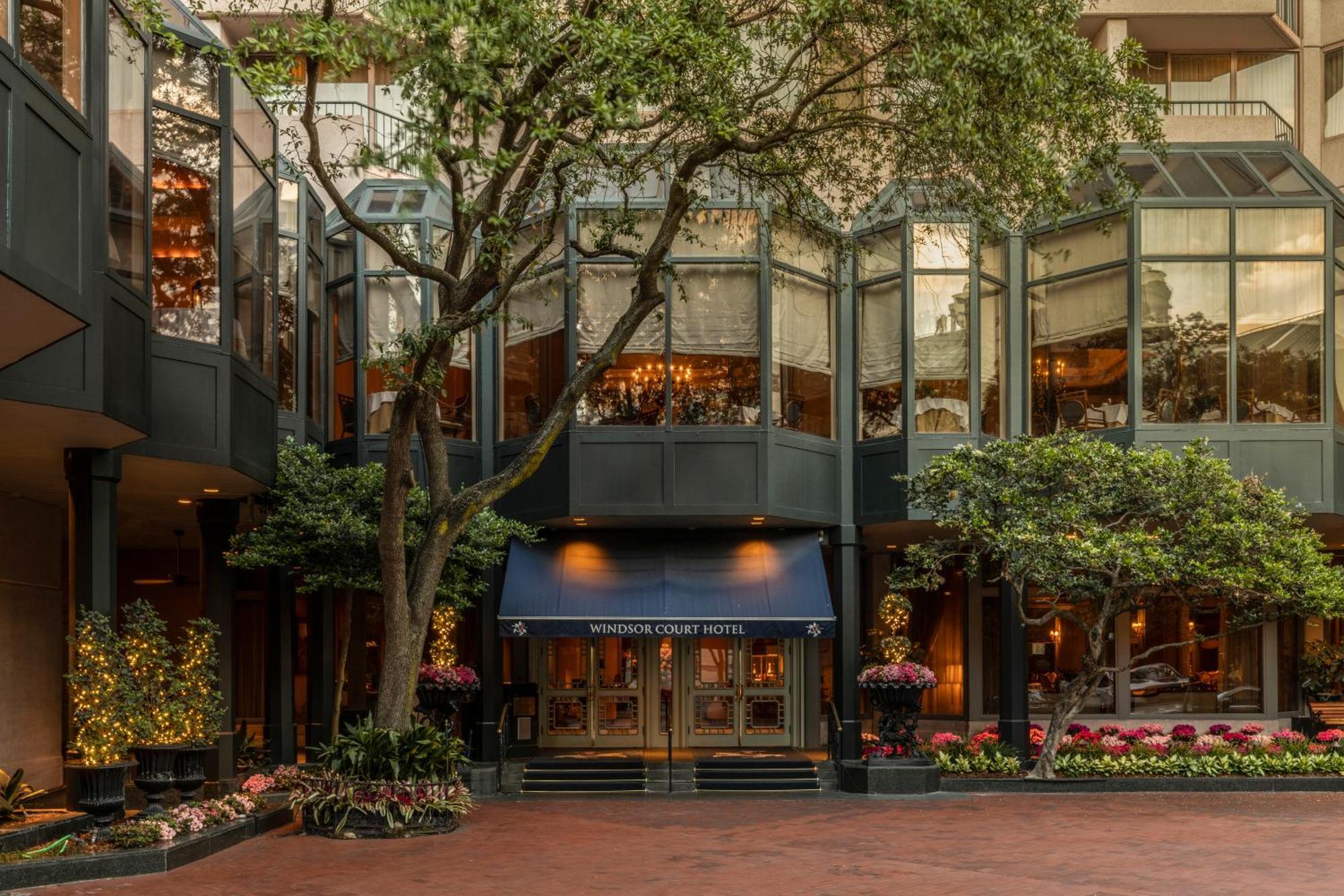 The Windsor Court Hotel New Orleans Bagian luar foto