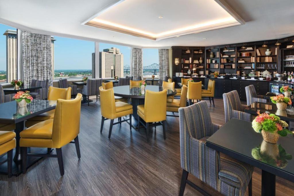 The Windsor Court Hotel New Orleans Bagian luar foto