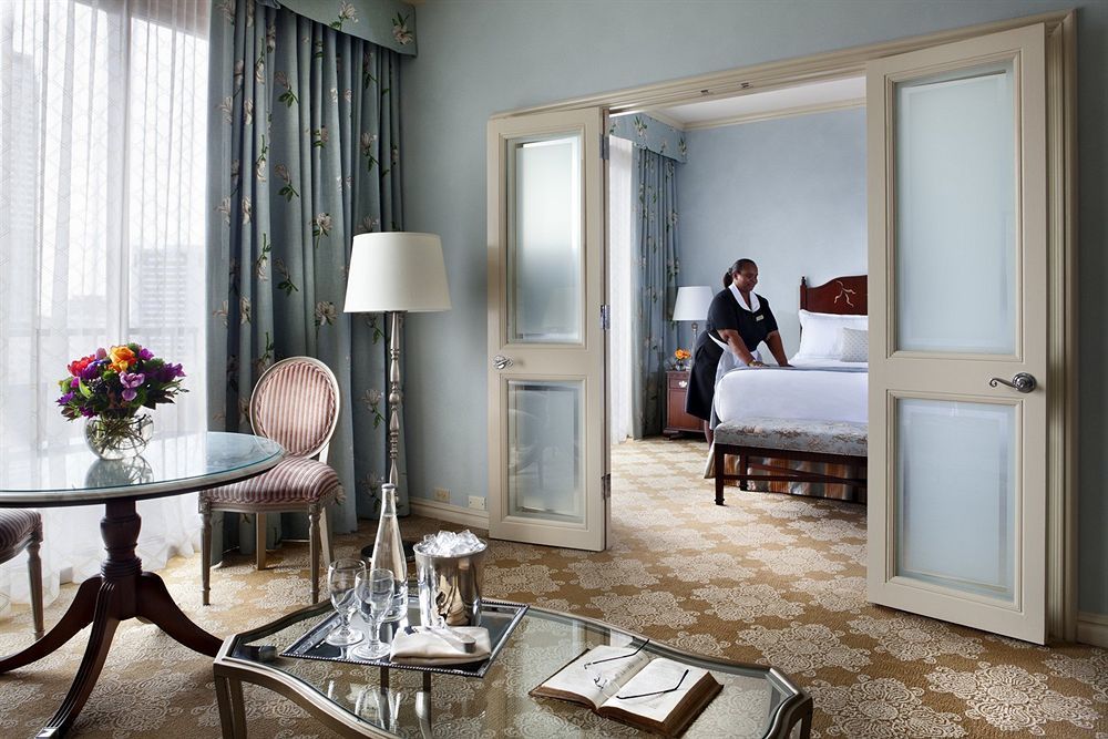 The Windsor Court Hotel New Orleans Bagian luar foto